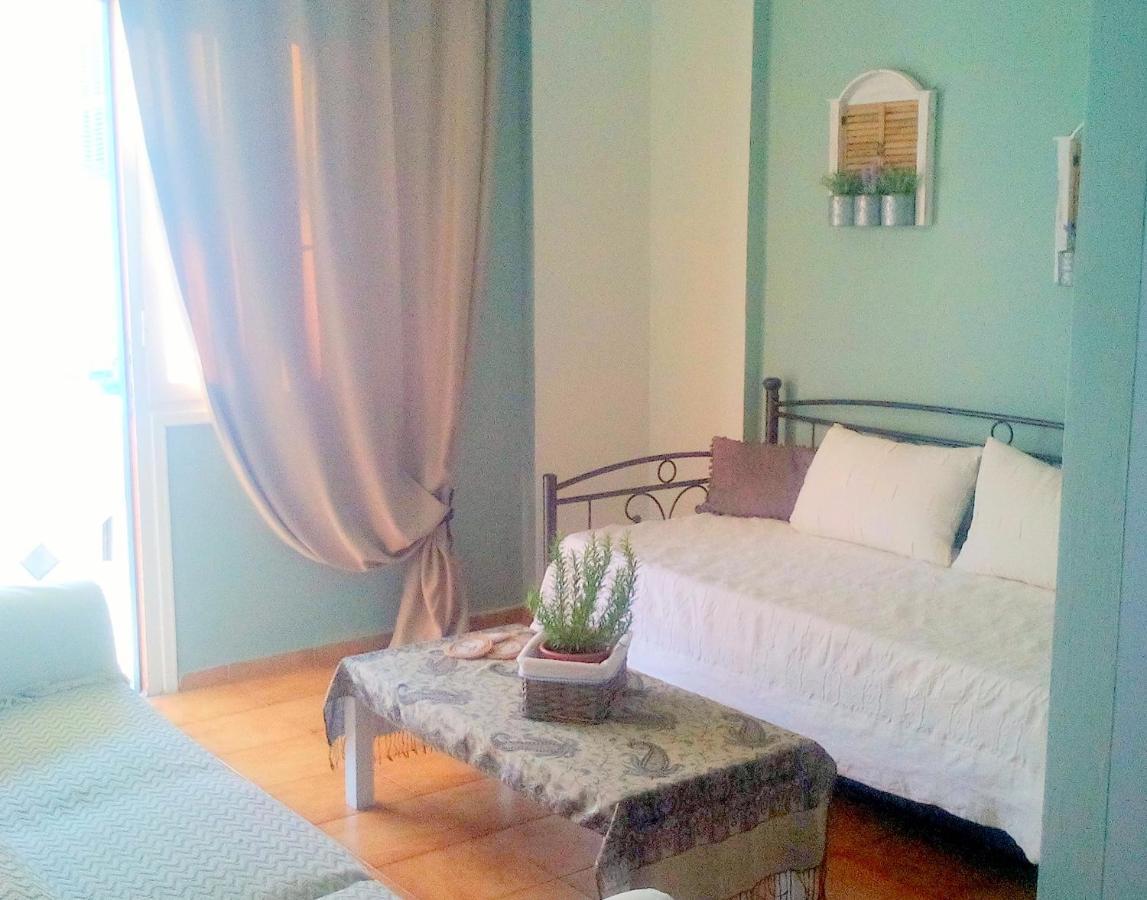 Estia Holiday Apartment & Studio Вати Экстерьер фото