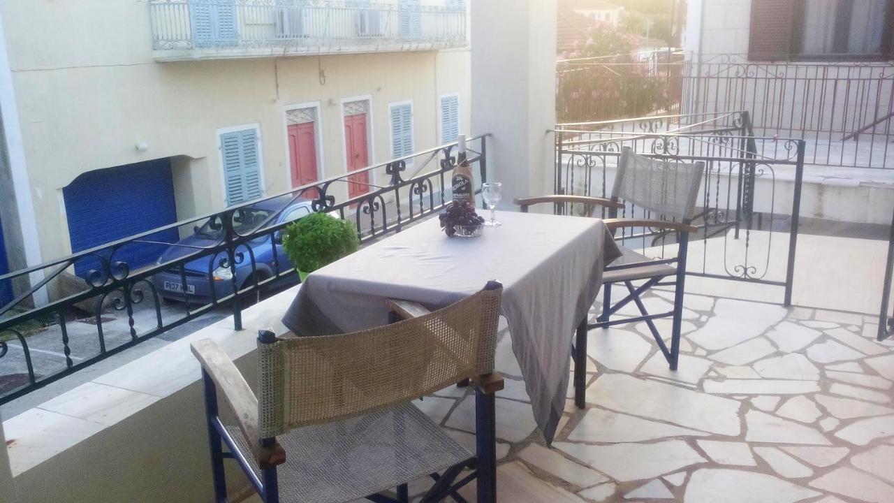 Estia Holiday Apartment & Studio Вати Экстерьер фото