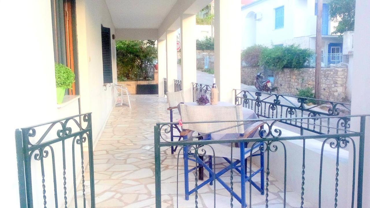 Estia Holiday Apartment & Studio Вати Экстерьер фото