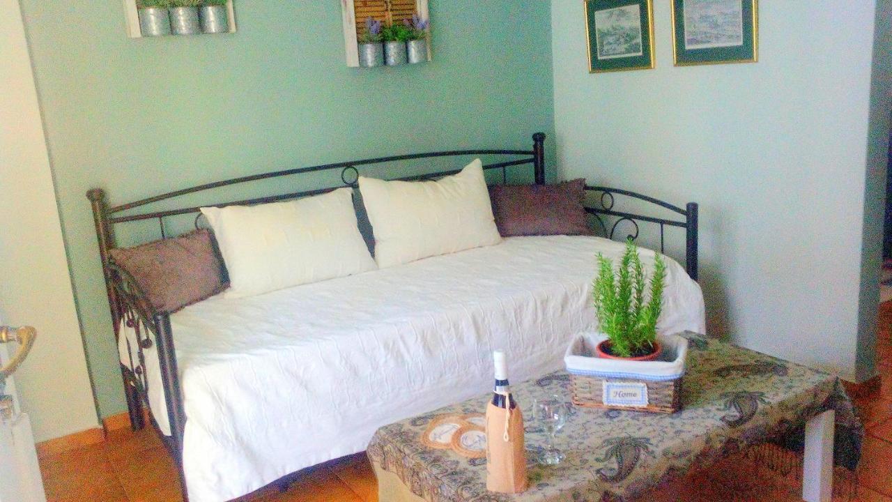 Estia Holiday Apartment & Studio Вати Экстерьер фото