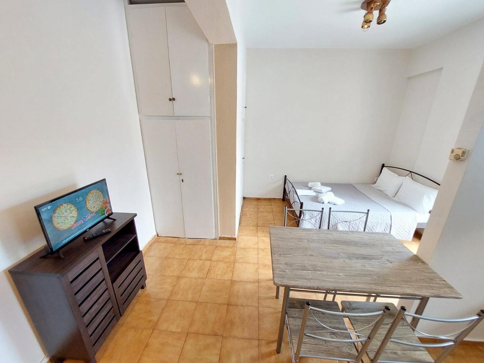 Estia Holiday Apartment & Studio Вати Экстерьер фото