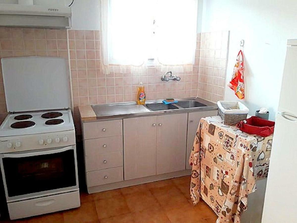 Estia Holiday Apartment & Studio Вати Экстерьер фото